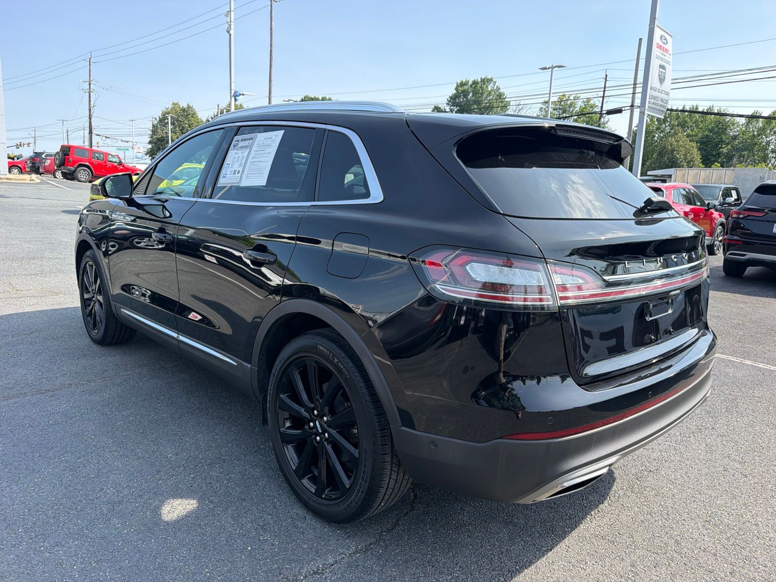 Used 2023 Black Metallic Lincoln Reserve image 8