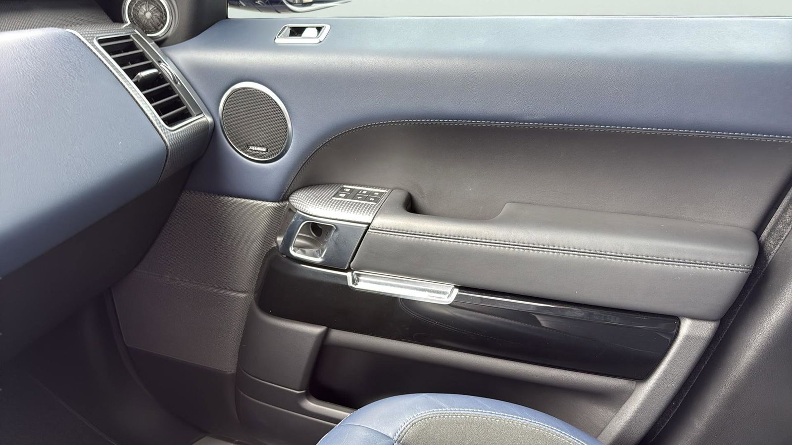 Used Car 2021 Land Rover Range Rover Sport  Hse Dynamic For Sale Under $40,000 In Austin, Texas