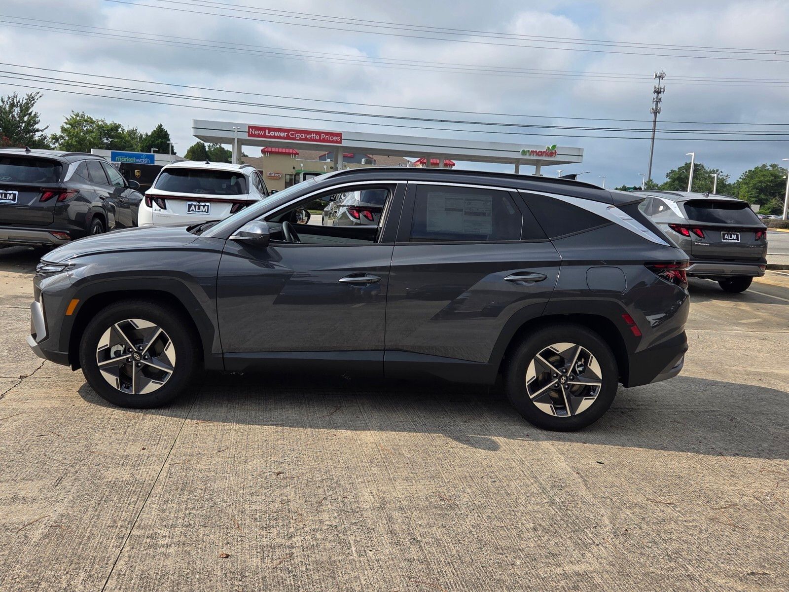 New 2026 Gray Hyundai SEL image 4