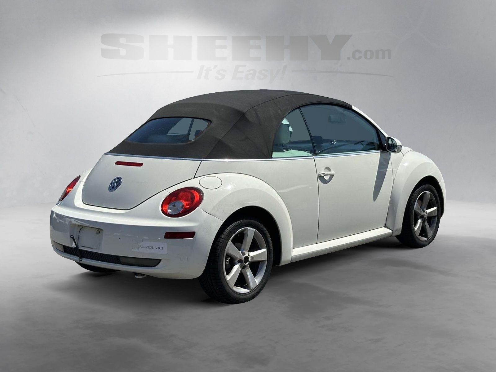 Used 2007 Gray Volkswagen Triple White image 11