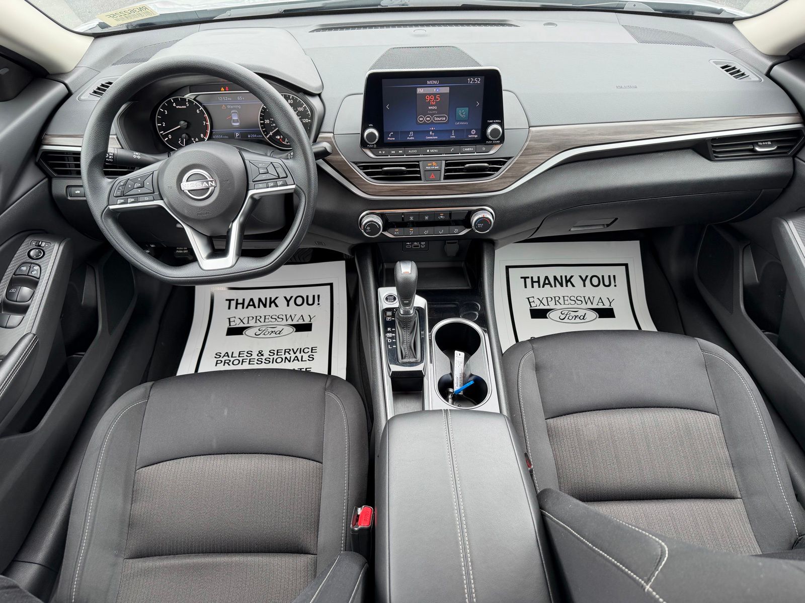 2024 Nissan Altima image 14