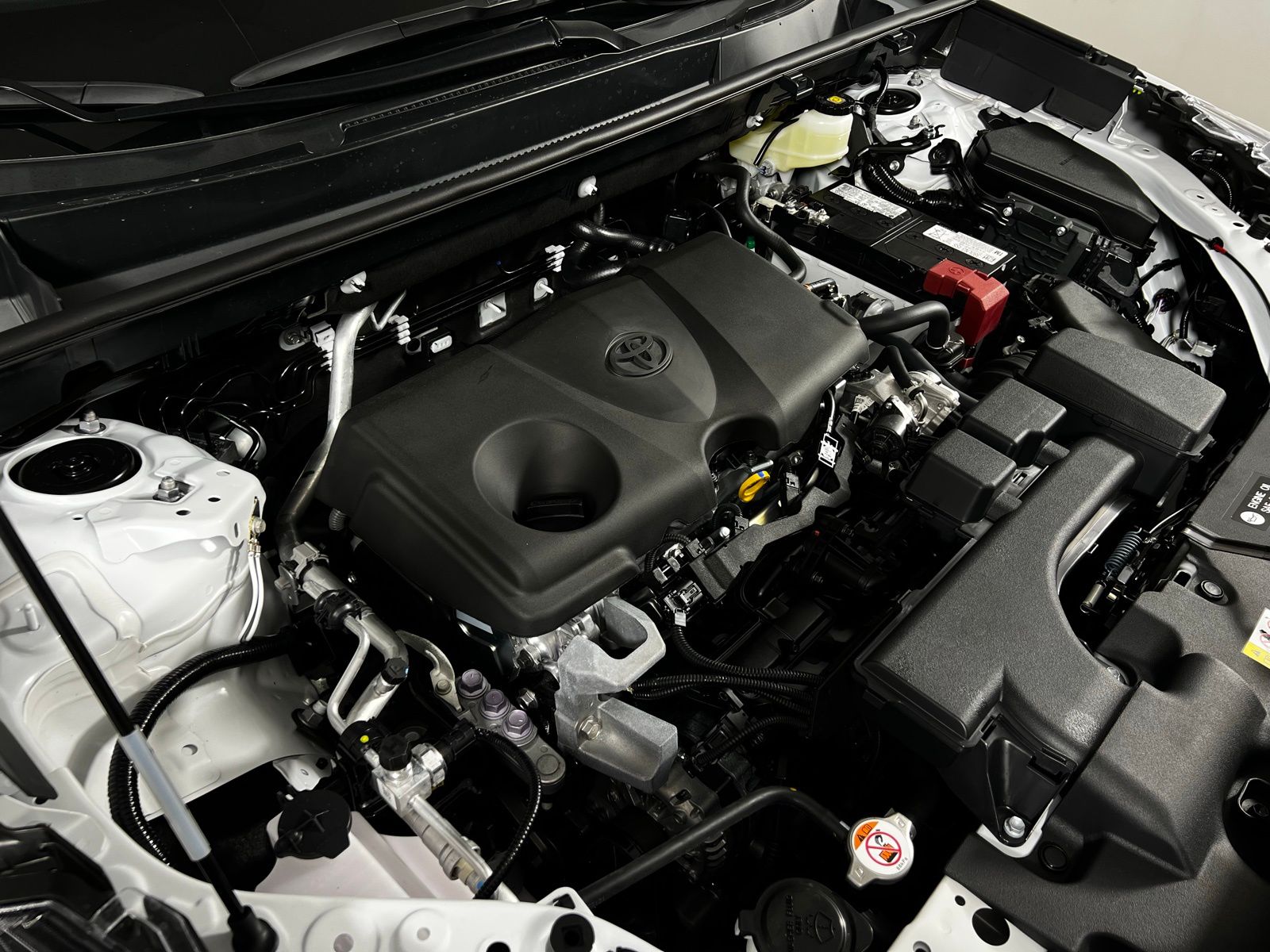 Thumbnail: 2025 Toyota RAV4 - 10