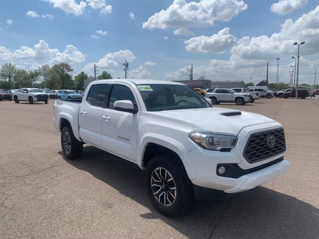 White 2022 Toyota Tacoma TRD Sport Double Cab 4WD Pickup Truck Four-Wheel Drive 6-Speed Automatic