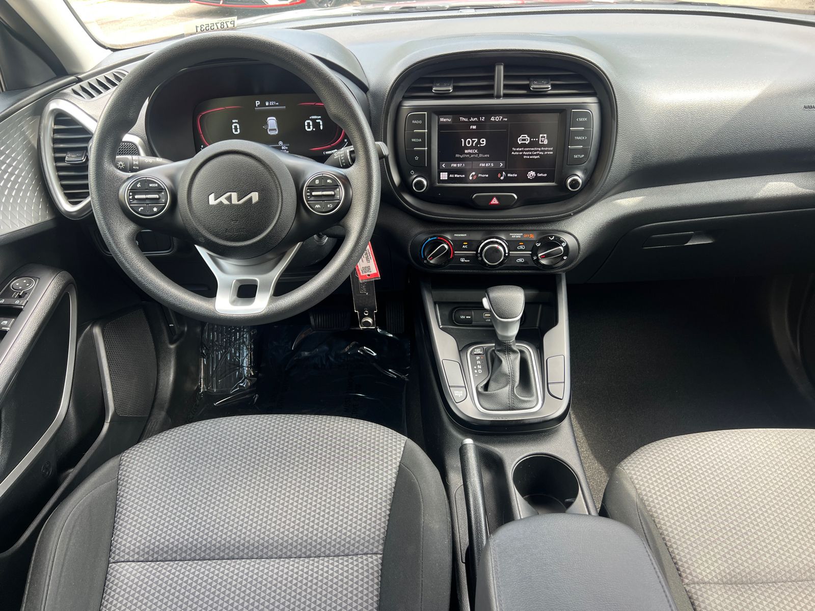2023 Kia Soul LX photo 17