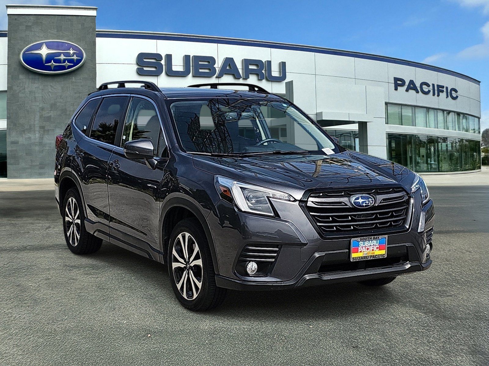 2023 Subaru Forester Limited Crossover AWD
