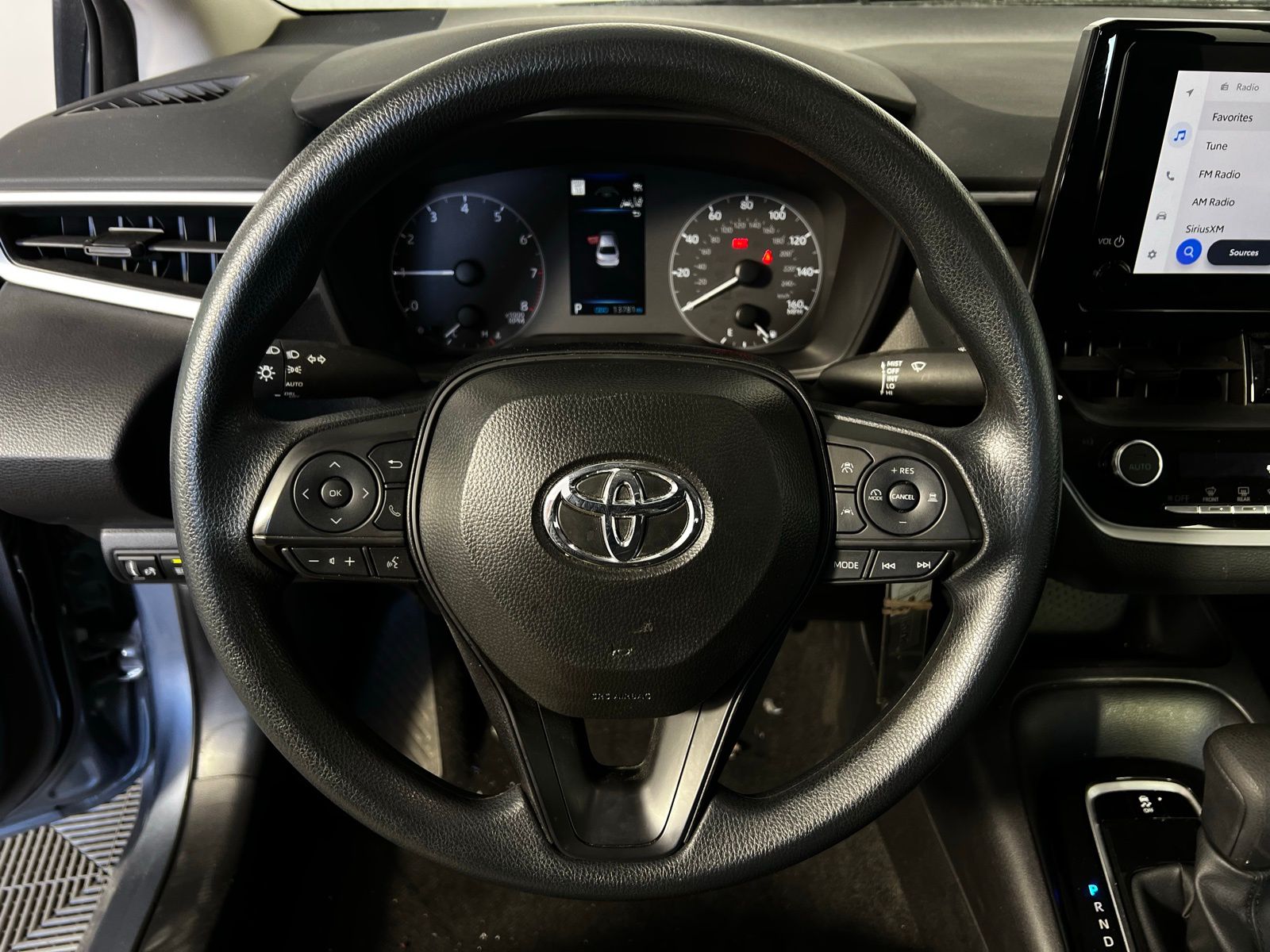 Thumbnail: 2025 Toyota Corolla - 9