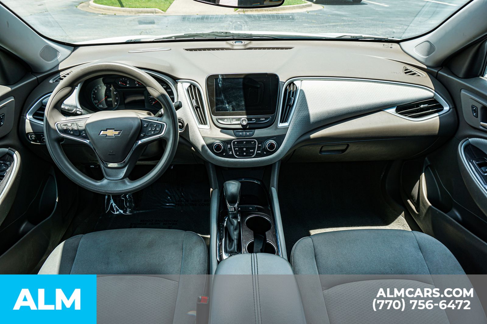 Used 2024 White Chevrolet LT image 28
