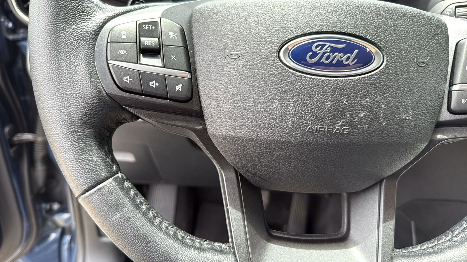 Used Car 2020 Ford Explorer  Xlt For Sale Under $25,000 In Austin, Texas