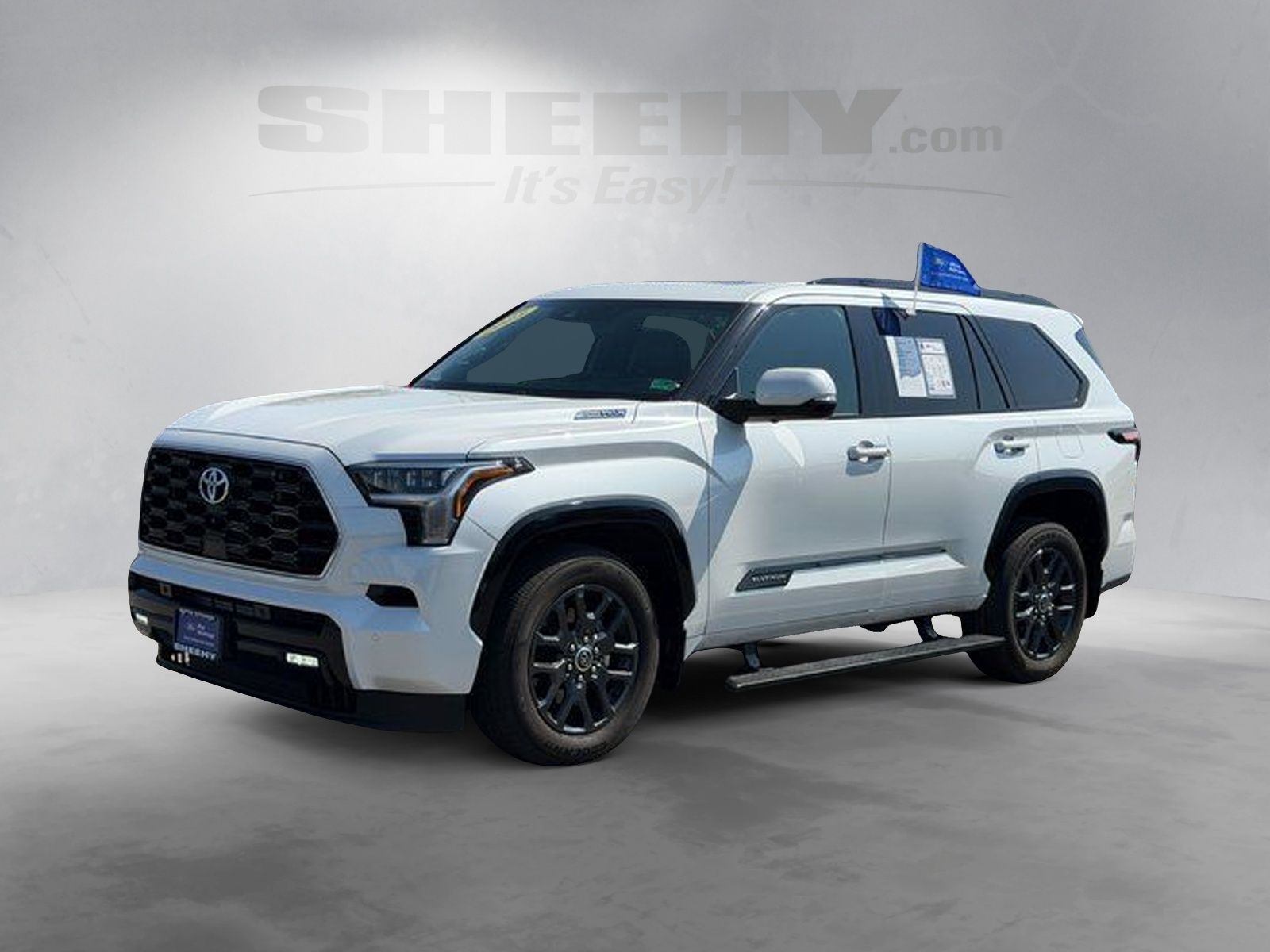 Used 2023 Pearl Toyota Platinum image 18