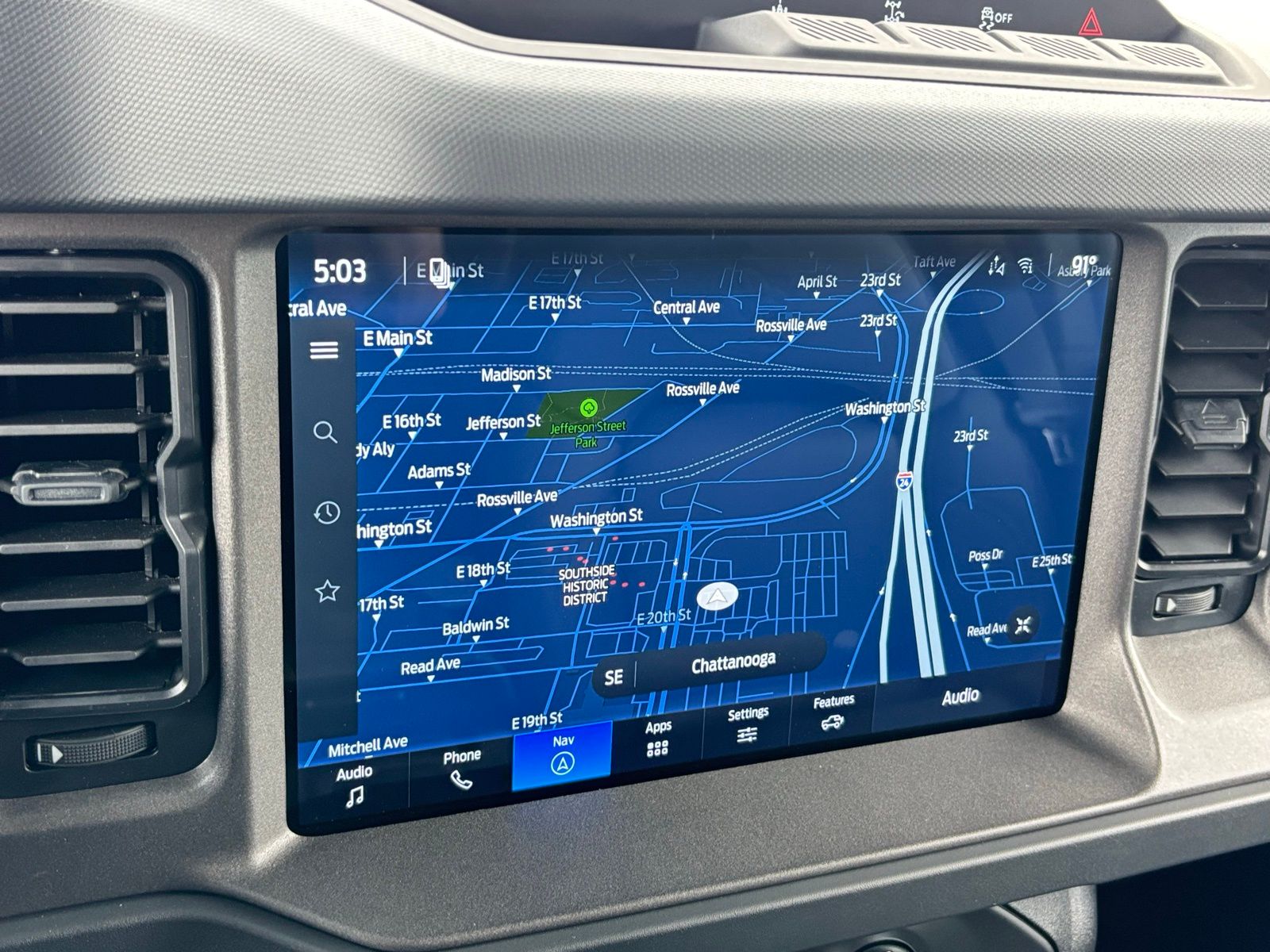 View vehicle photo 7