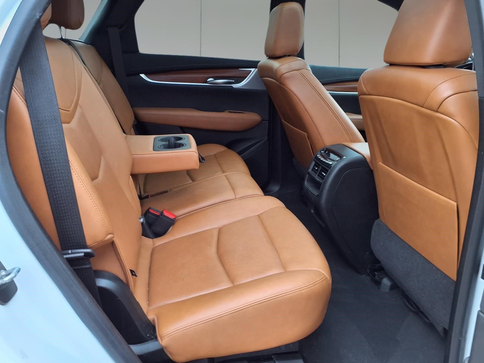 2022 Cadillac XT5 Premium Luxury White at Bayway Cadillac of The Woodlands