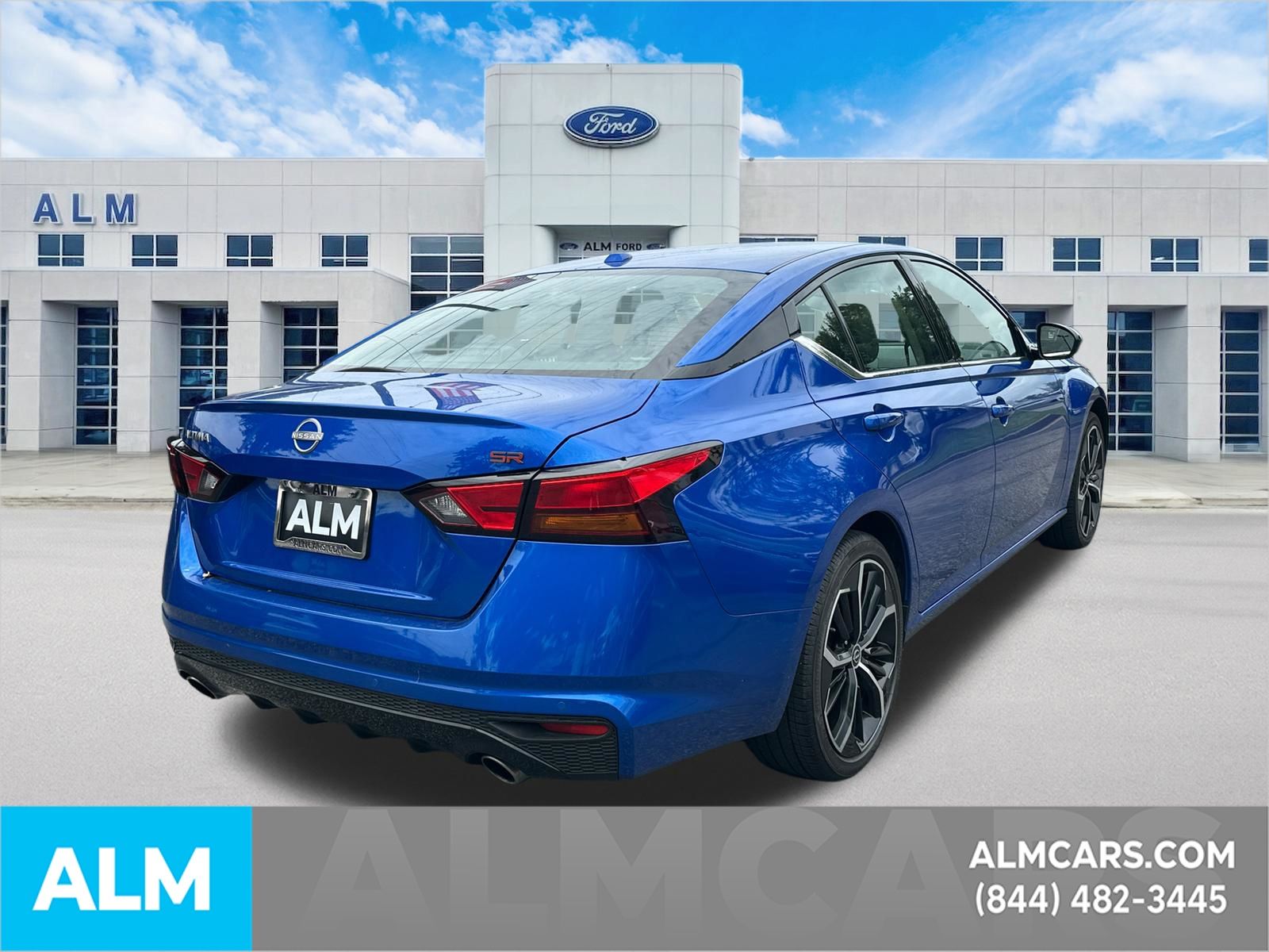 Used 2025 Blue Nissan 2.5 SR image 5