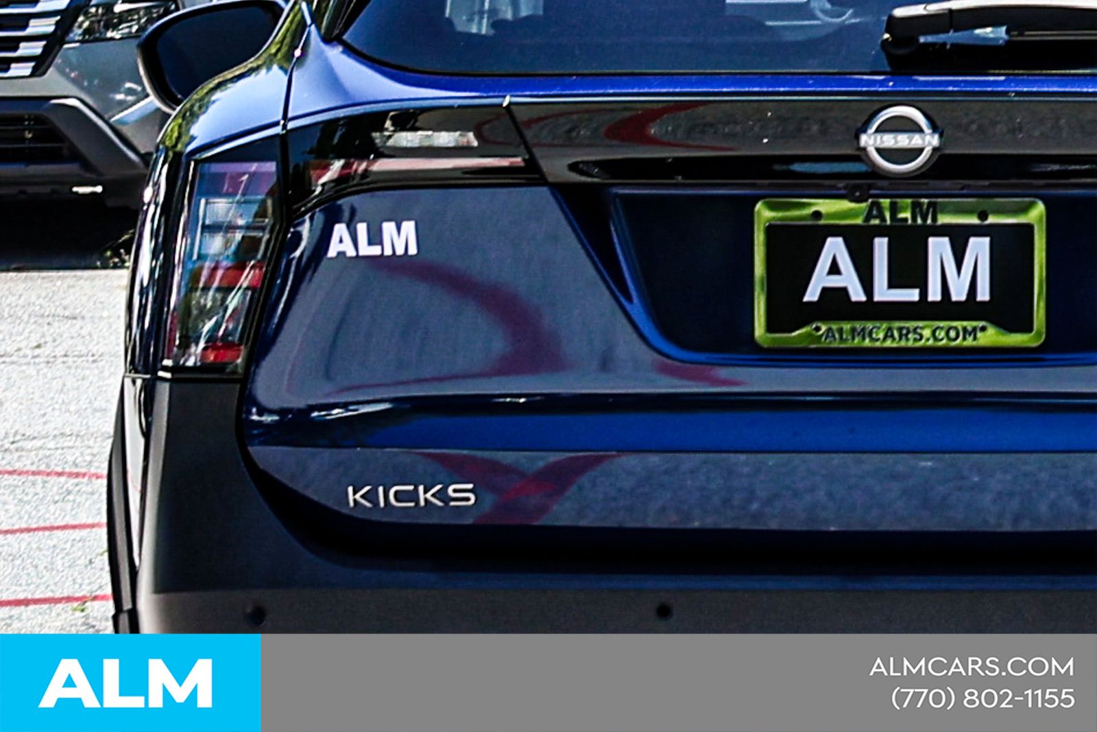 Used 2025 Blue Nissan SV image 14