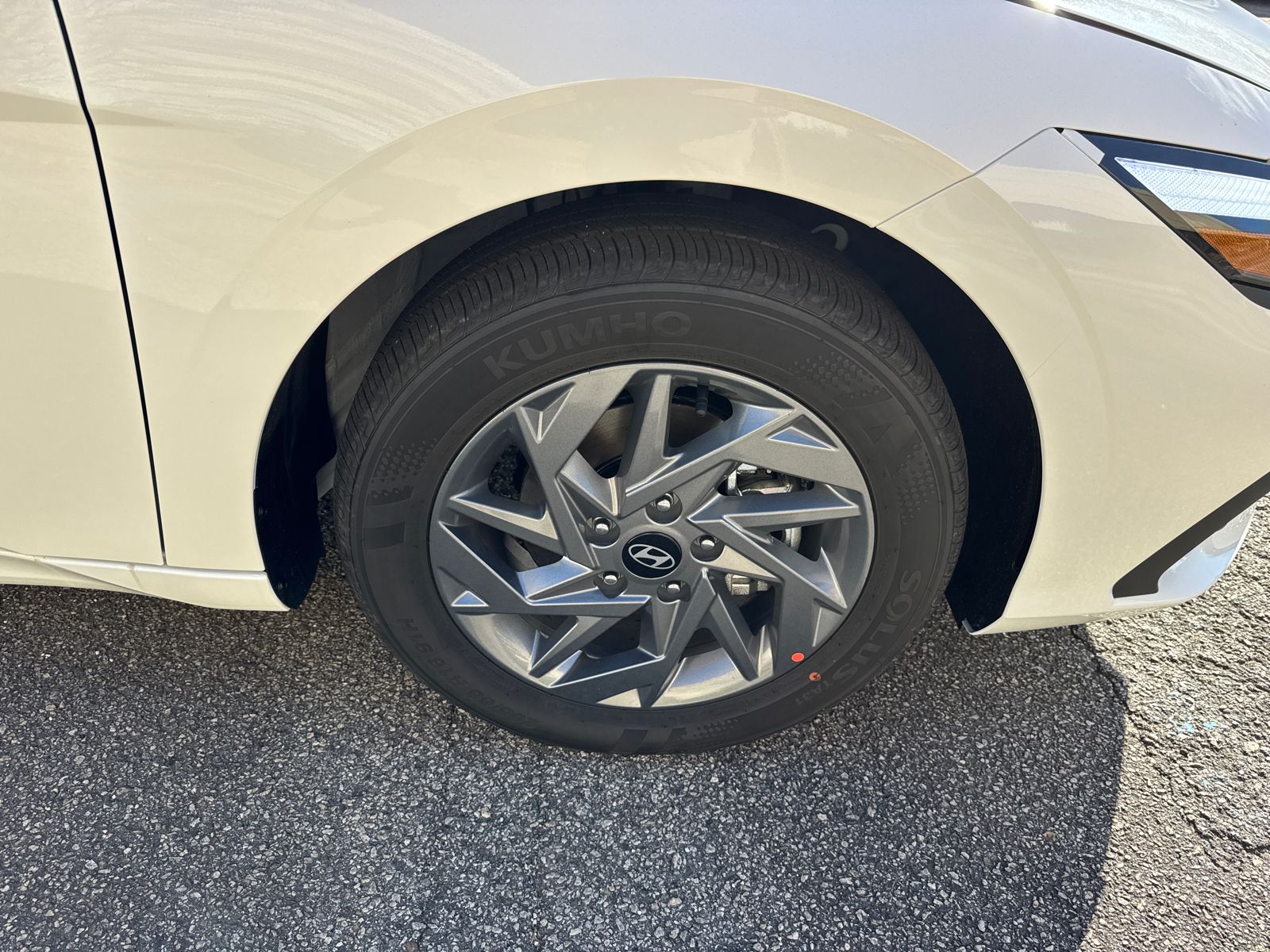 New 2026 White Hyundai Blue image 13