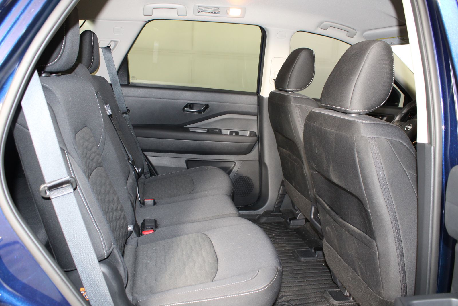Used 2025 Blue Nissan SV image 24