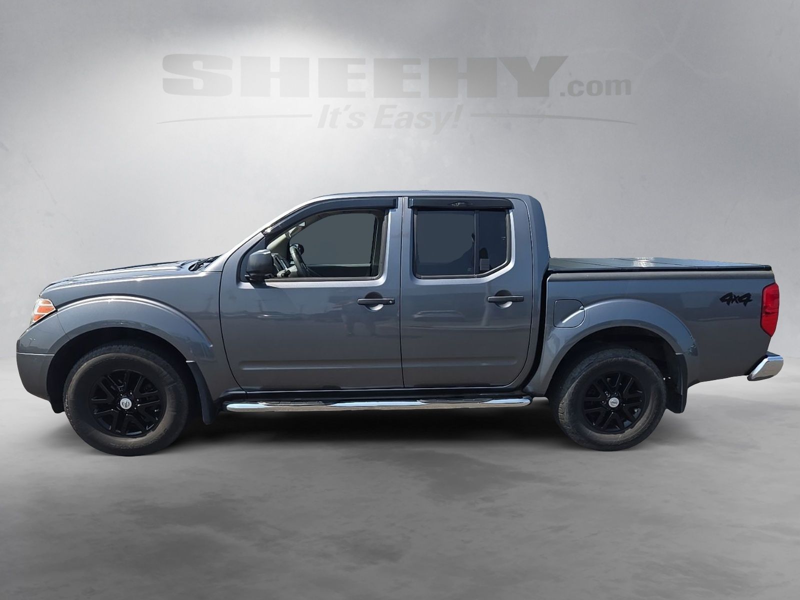 Used 2019 Gray Nissan SV image 14