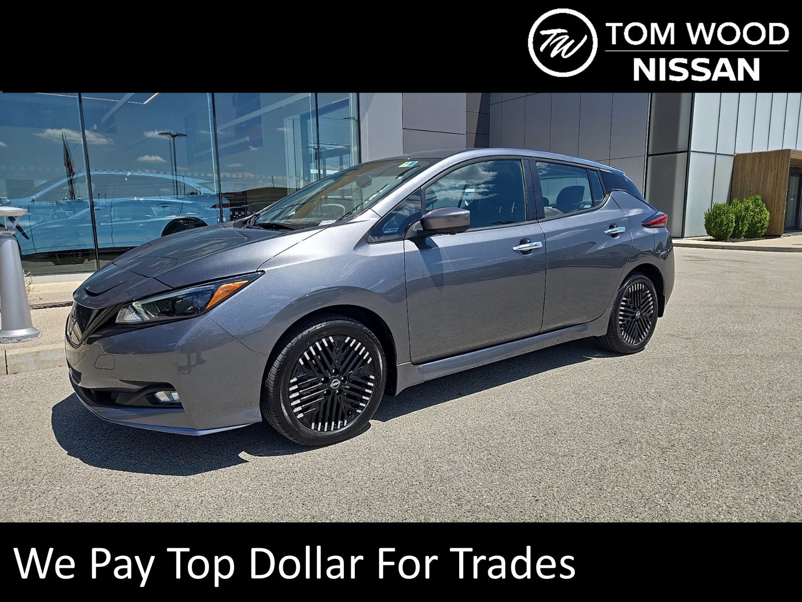 2023 Nissan LEAF SV Plus FWD