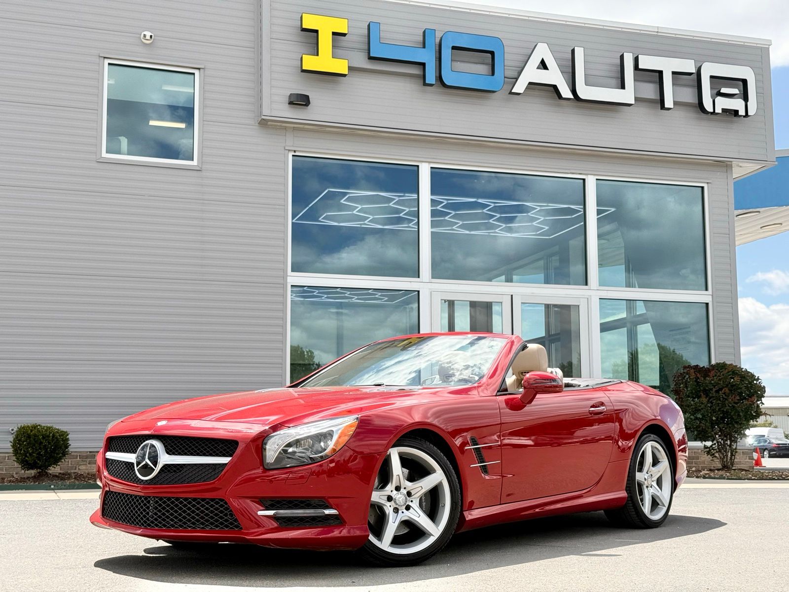Red 2016 Mercedes-Benz SL-Class SL 400 Convertible Rear-Wheel Drive 7-Speed Automatic