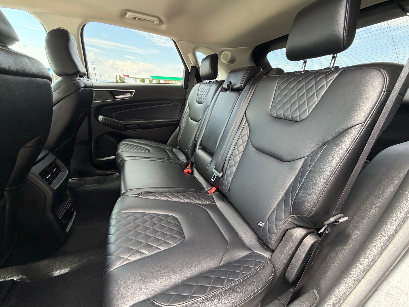 Used 2024 Ford Edge SUV