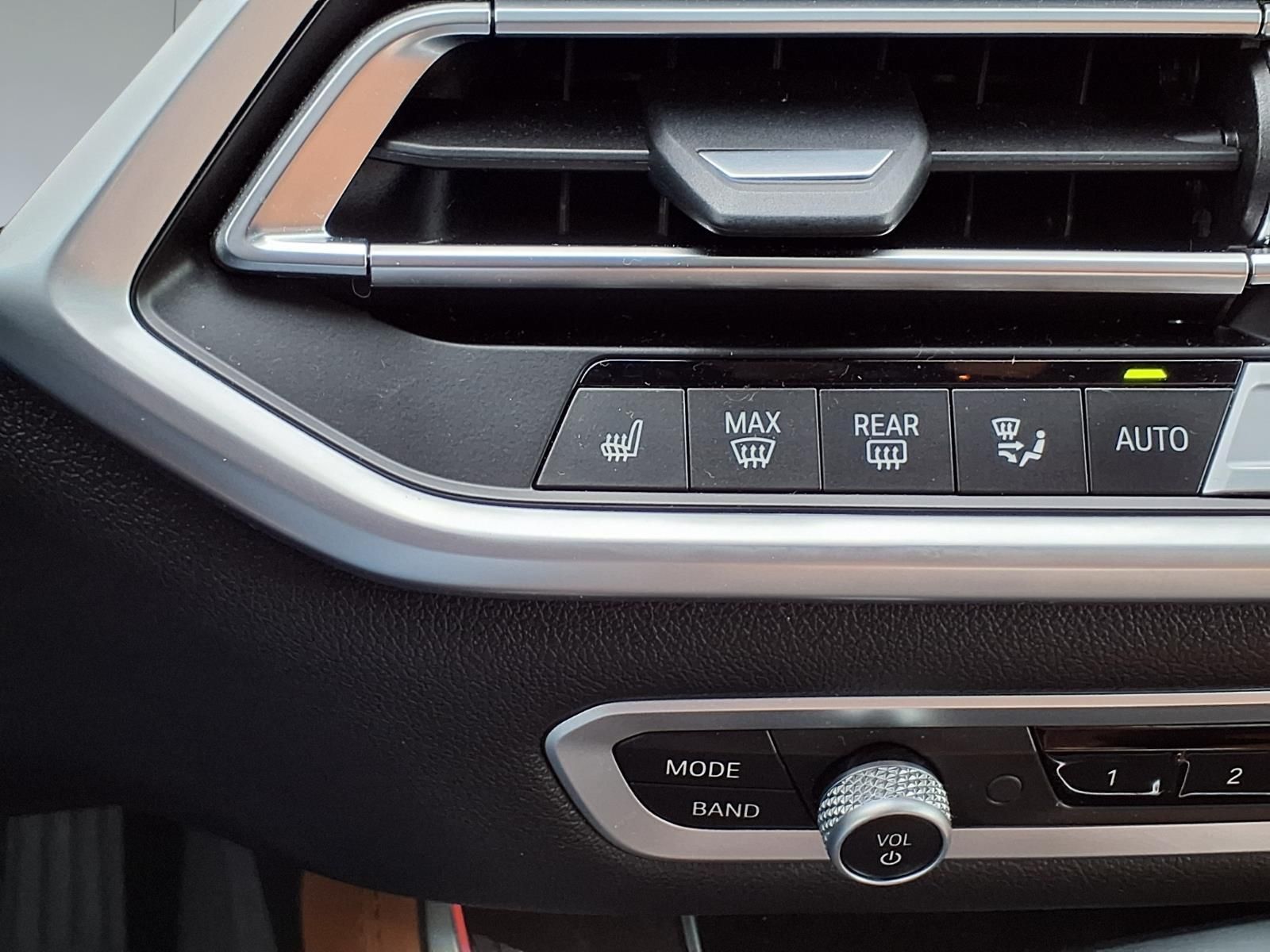 2023 BMW X5 sDrive40i White at Bayway Cadillac Southwest