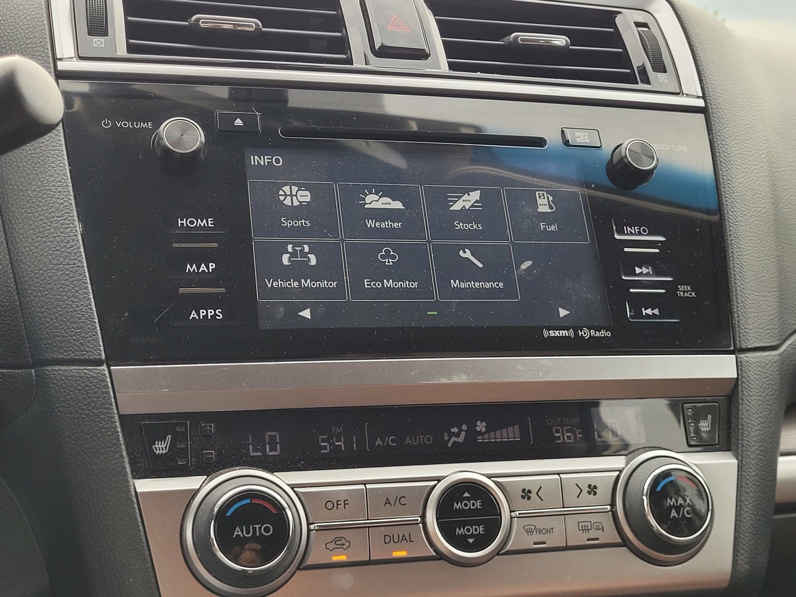 2017 Subaru Outback Touring - Photo 26