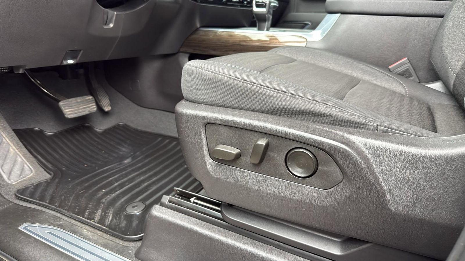 Used Car 2024 Chevrolet Silverado 1500  Lt For Sale Under $40,000 In Austin, Texas