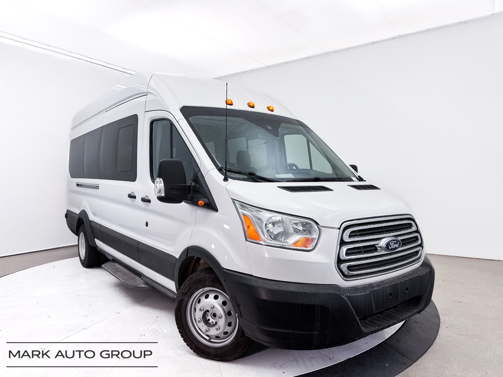 2019 Ford Transit-350 XLT