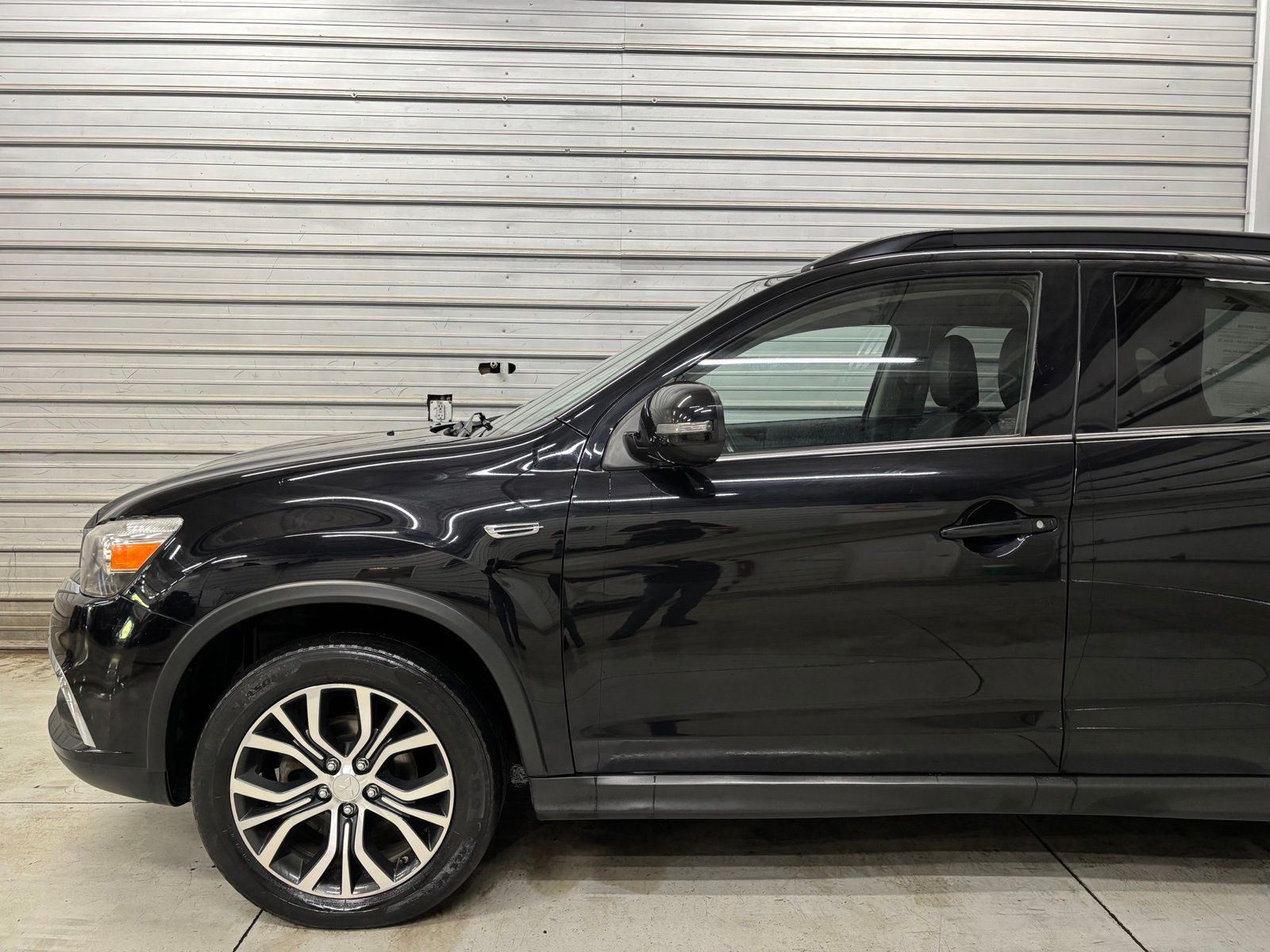 Photo 3 of 2017 Mitsubishi Outlander Sport 2.4 SEL