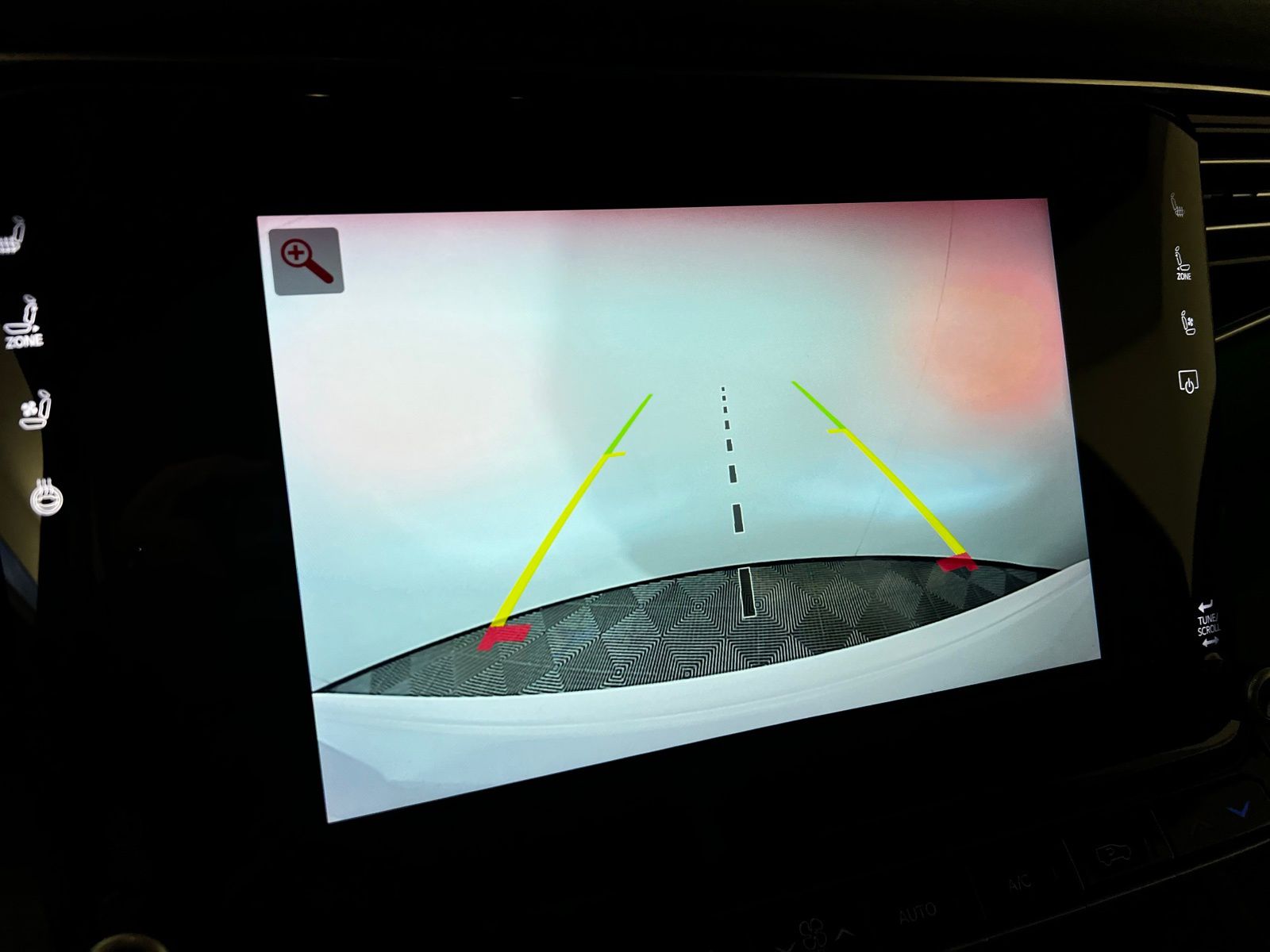 Thumbnail: 2024 Jeep Wagoneer - 20