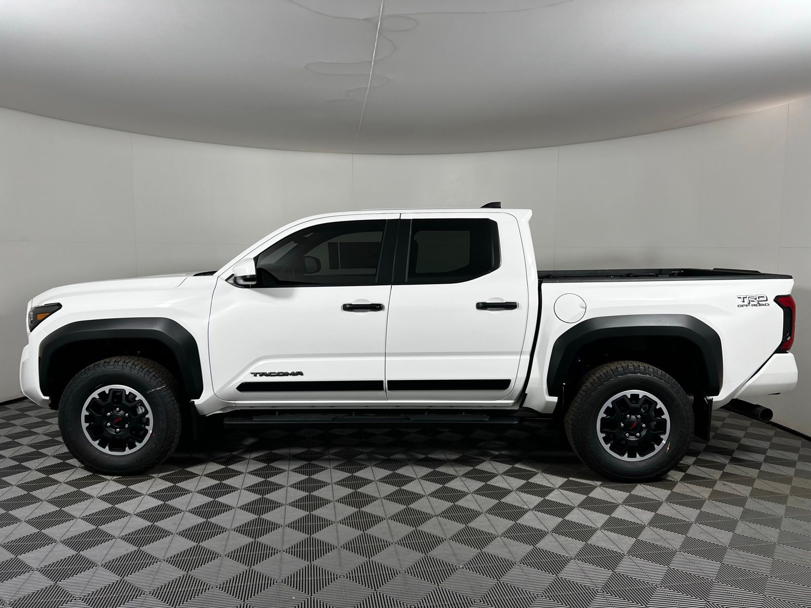 Thumbnail: 2025 Toyota Tacoma - 8