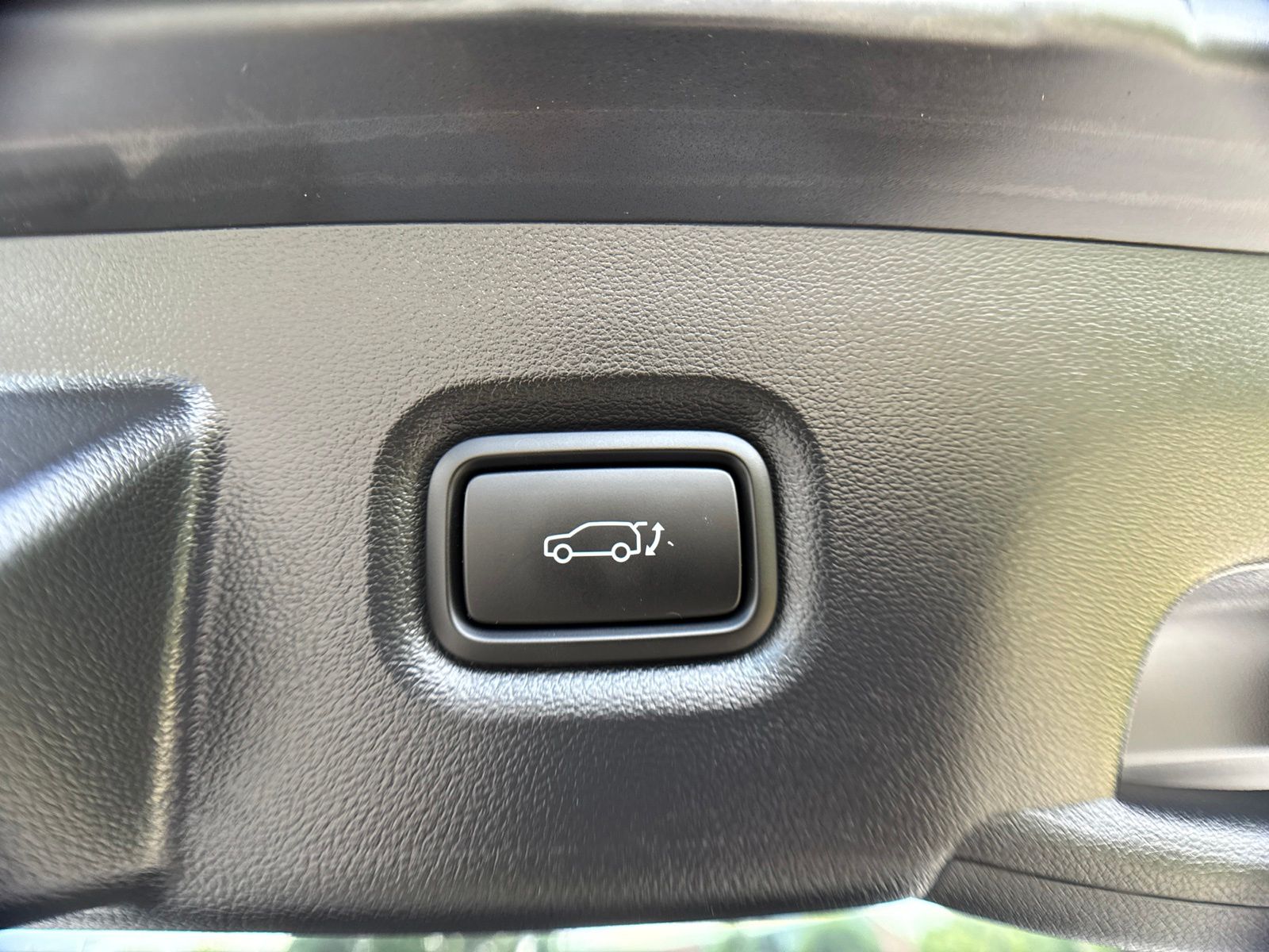 Used 2024 Black Hyundai Limited image 23