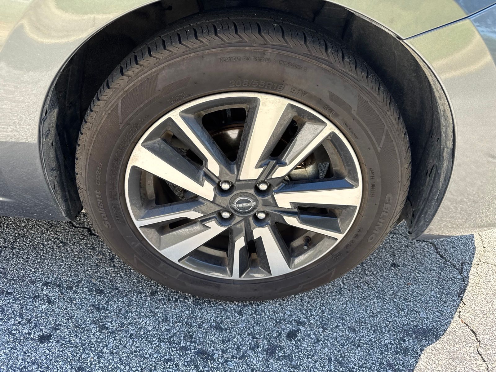 Used 2024 Gray Nissan 1.6 SV image 11
