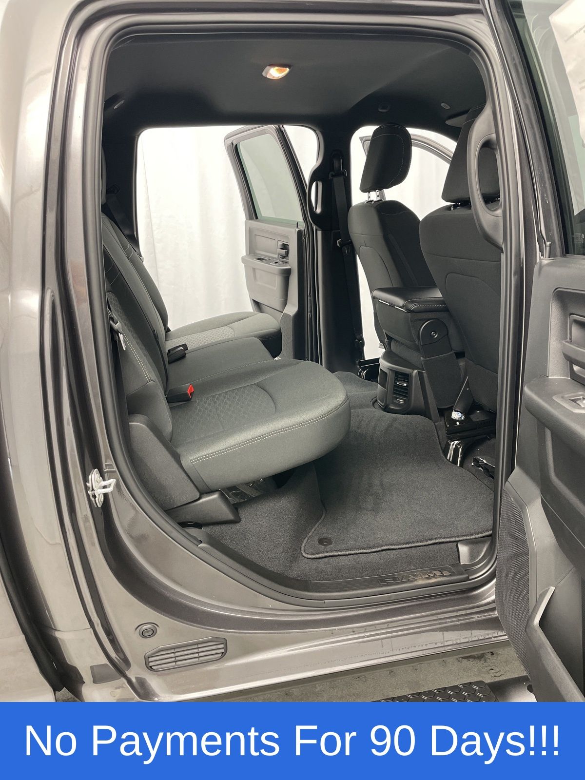 2025 RAM 2500 Tradesman - Photo 29