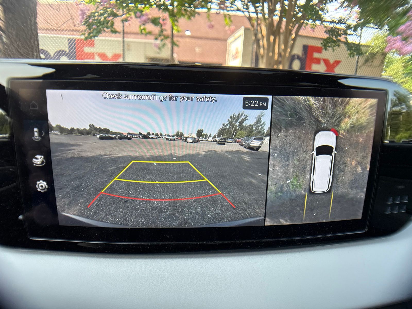 Used 2024 White Hyundai SEL image 21