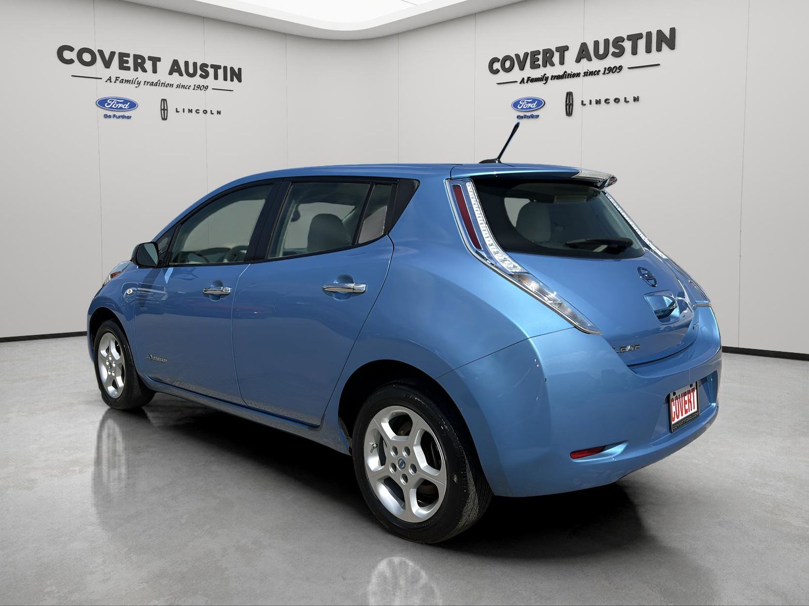 Used Car 2011 Nissan Leaf  Sl For Sale Under $10,000 In Austin, Texas
