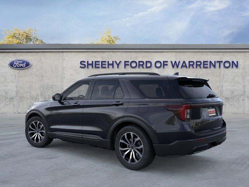 New 2026 Agate Black Metallic Ford ST-Line image 6