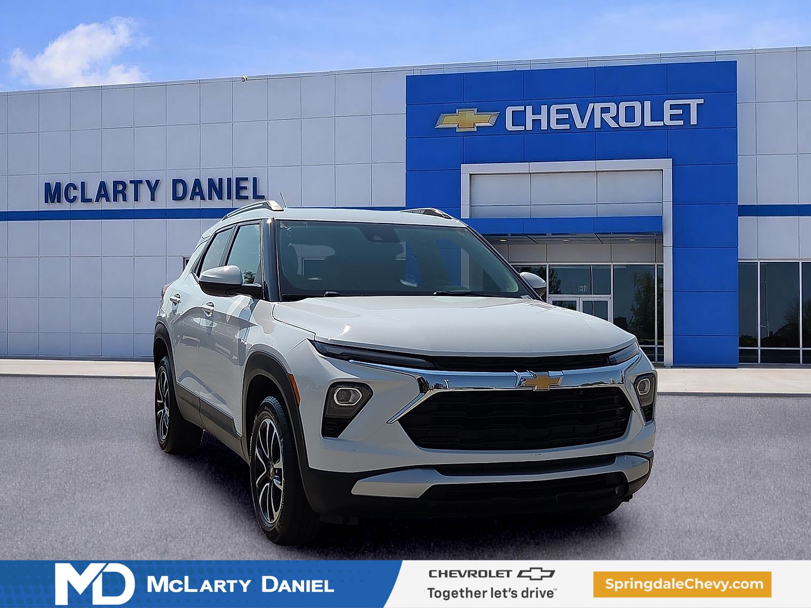 Summit White 2025 Chevrolet Trailblazer SUV / Crossover Four-Wheel Drive 9-Speed Automatic