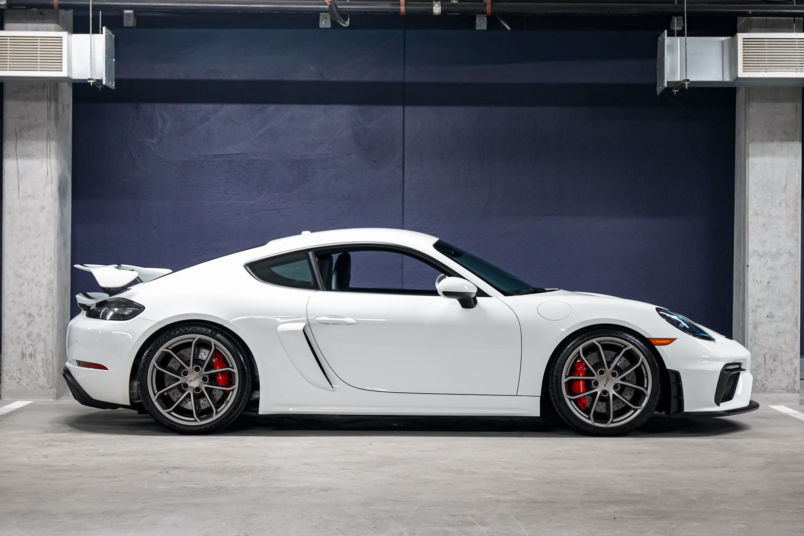 2021 Porsche 718 Cayman