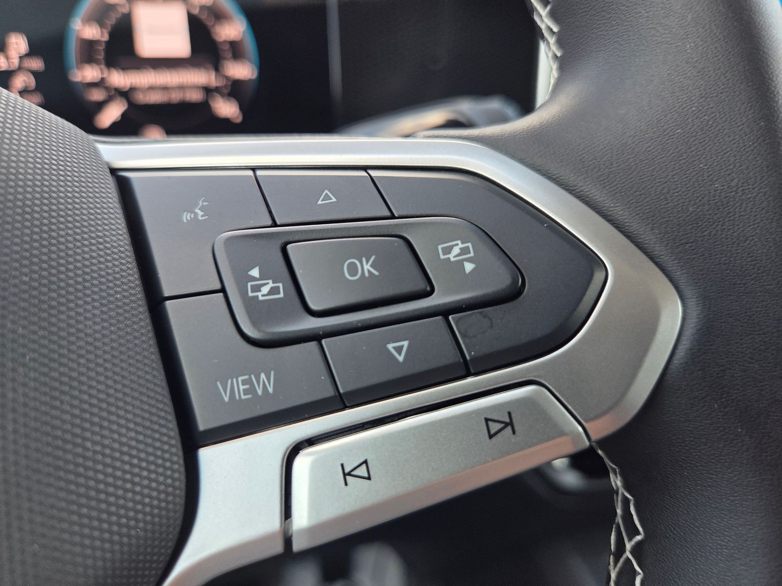 new 2026 Volkswagen Tiguan car, priced at $29,342