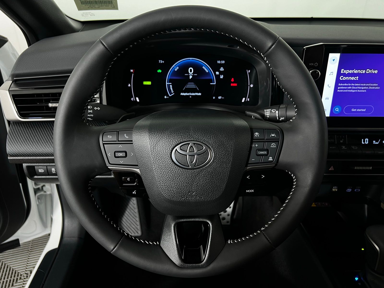 2025 Toyota Camry SE 12
