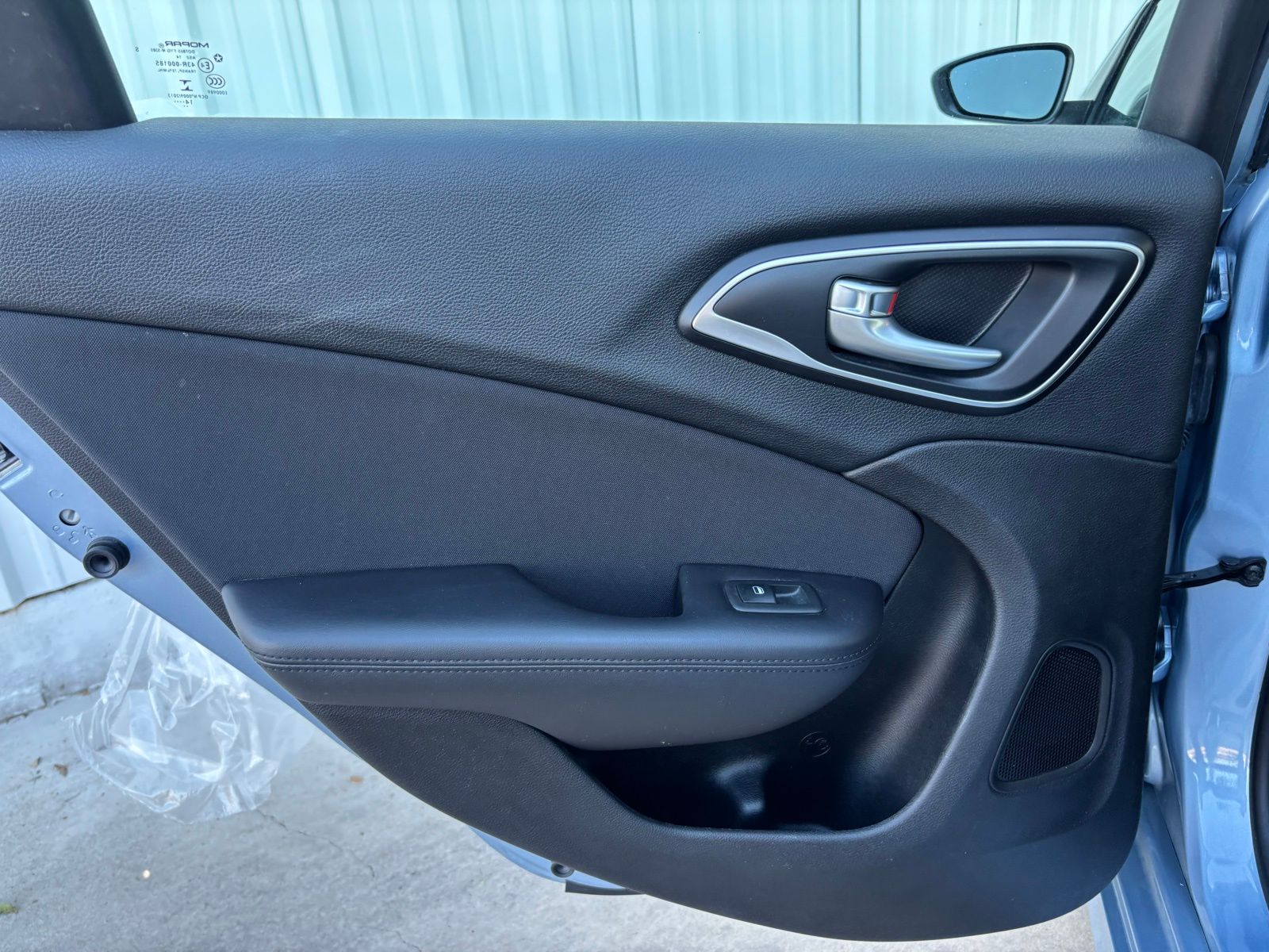 Used Car 2015 Chrysler 200  Limited For Sale Under $10,000 In Austin, Texas