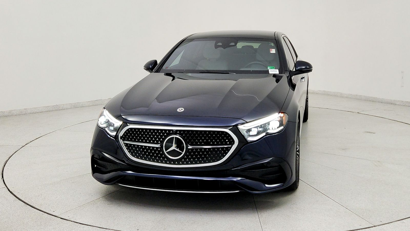 Used 2025 Blue Mercedes-Benz E 450 image 2