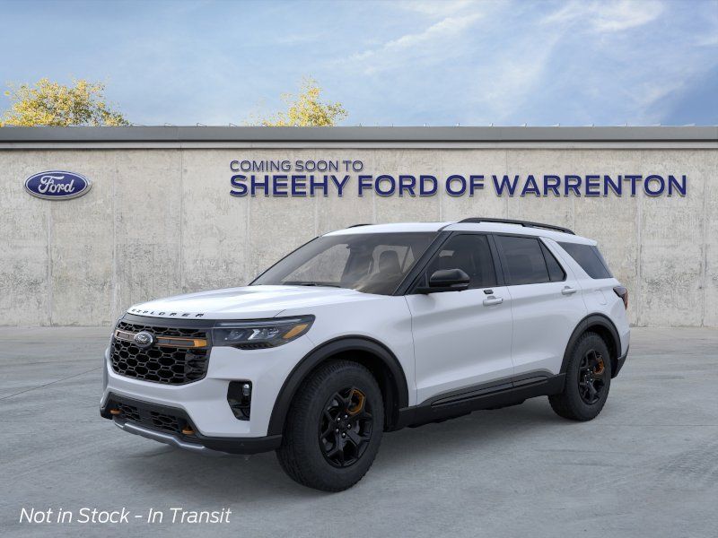 New 2026 Space White Metallic Ford Tremor image 3