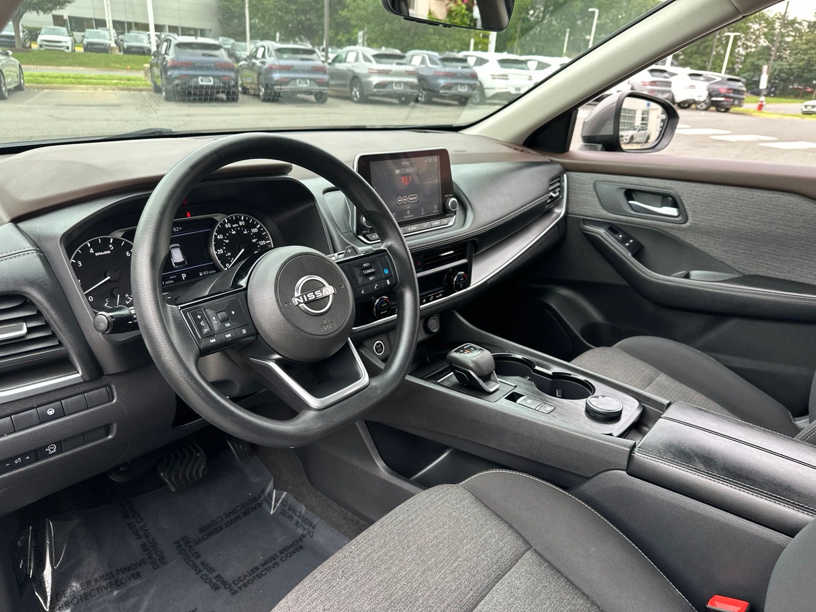 Used 2023 Gray Nissan SV image 13