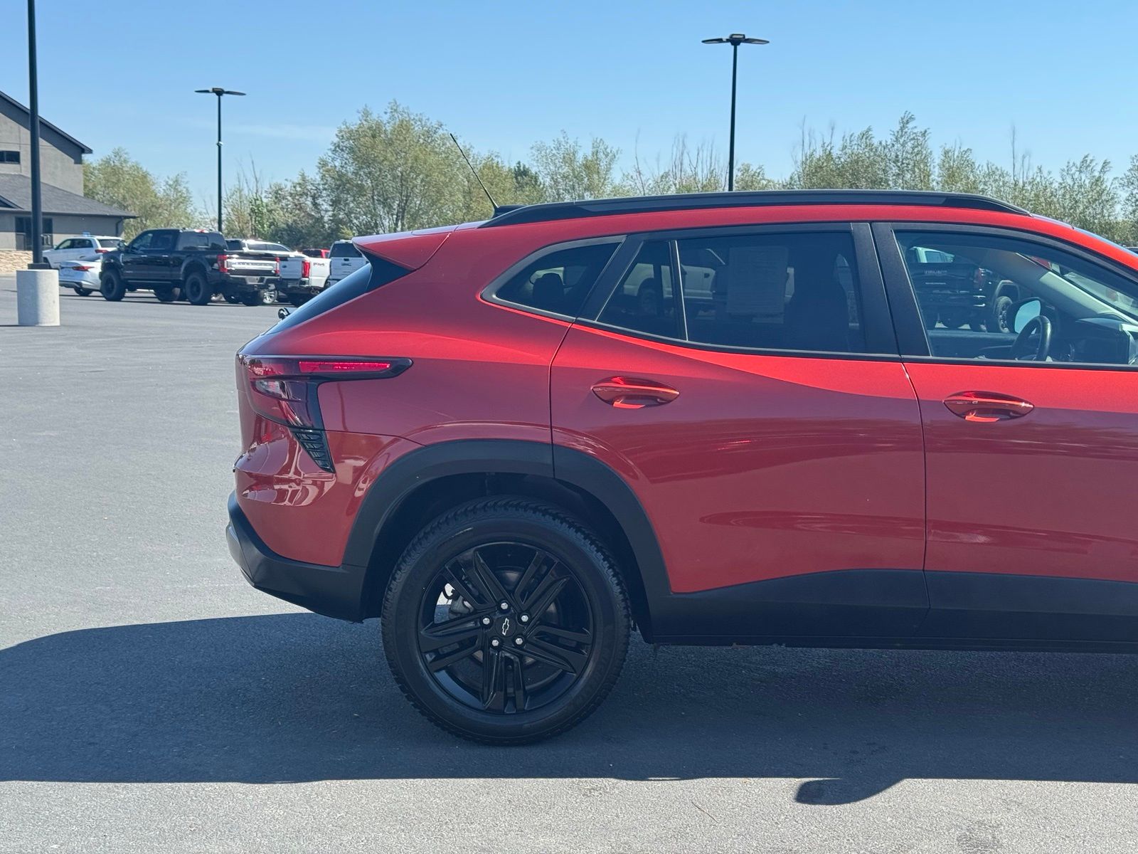 Used 2024 Chevrolet Trax SUV