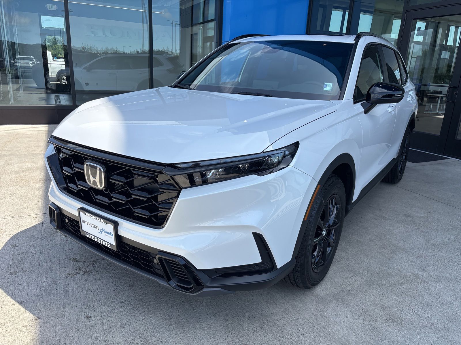 2026 Honda CR-V Hybrid Sport-L AWD's photo
