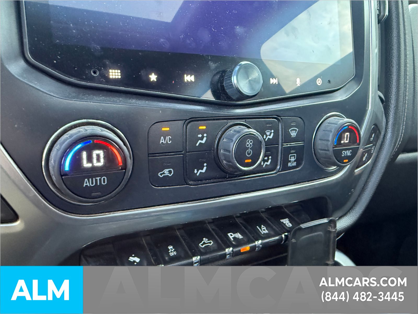 Used 2015 White Chevrolet LTZ image 20