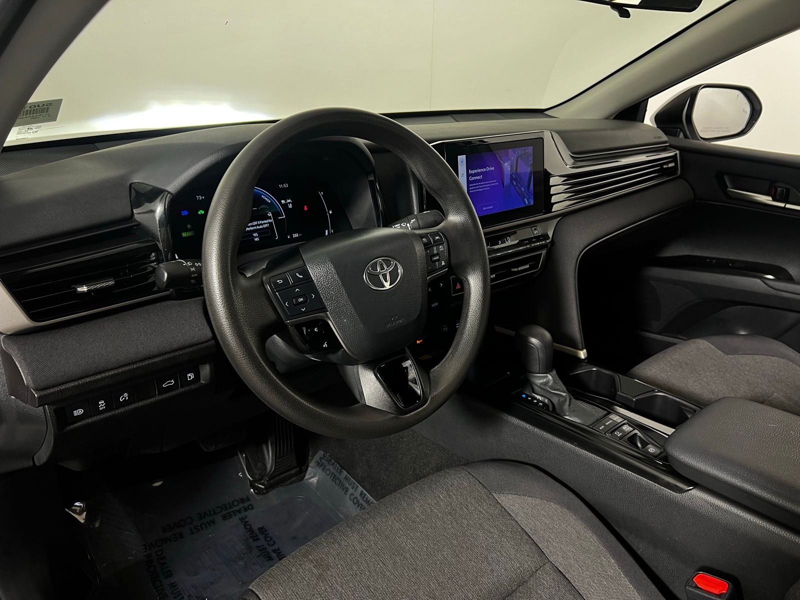 Thumbnail: 2025 Toyota Camry - 12
