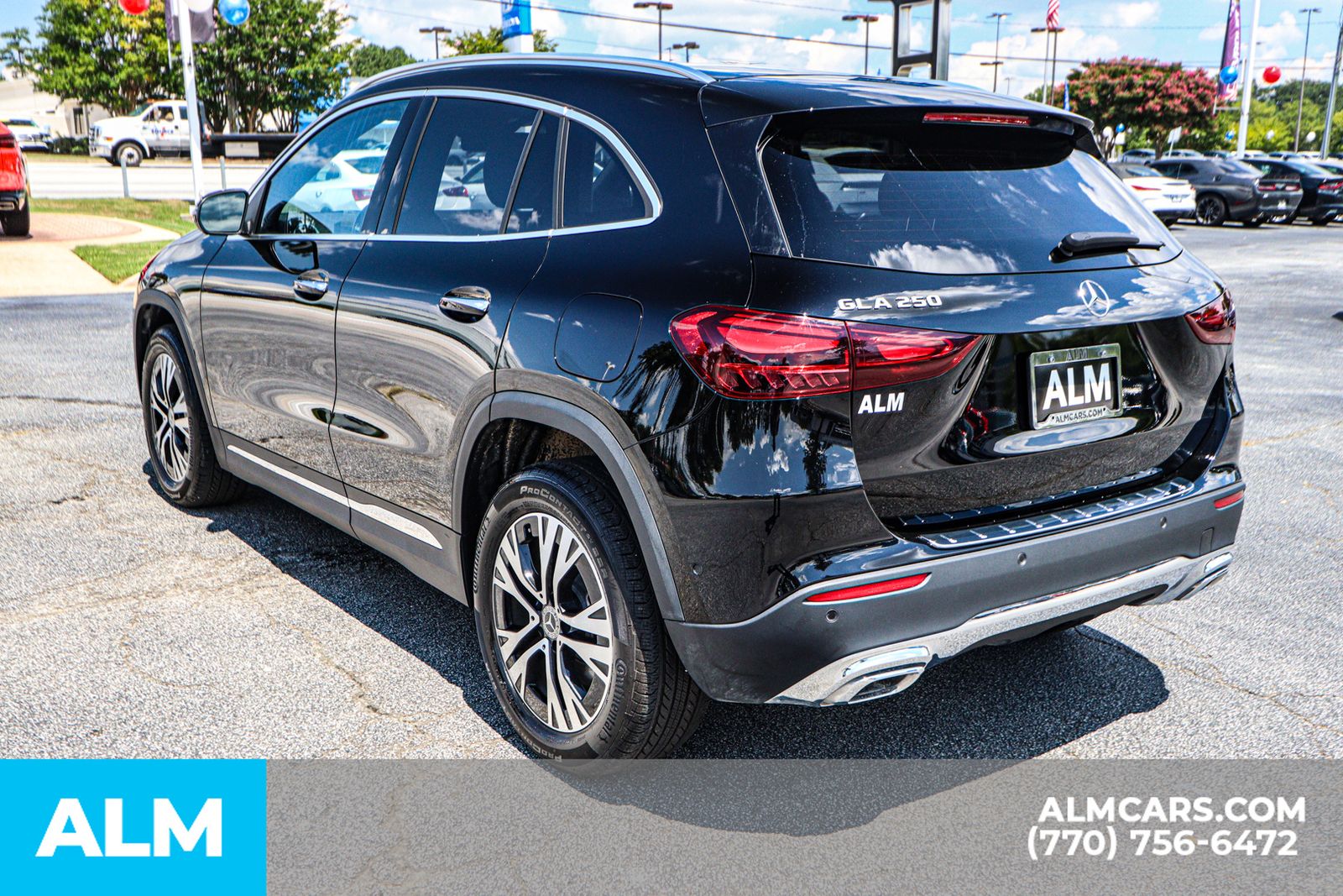 2025 Mercedes Benz GLA 250 photo 6