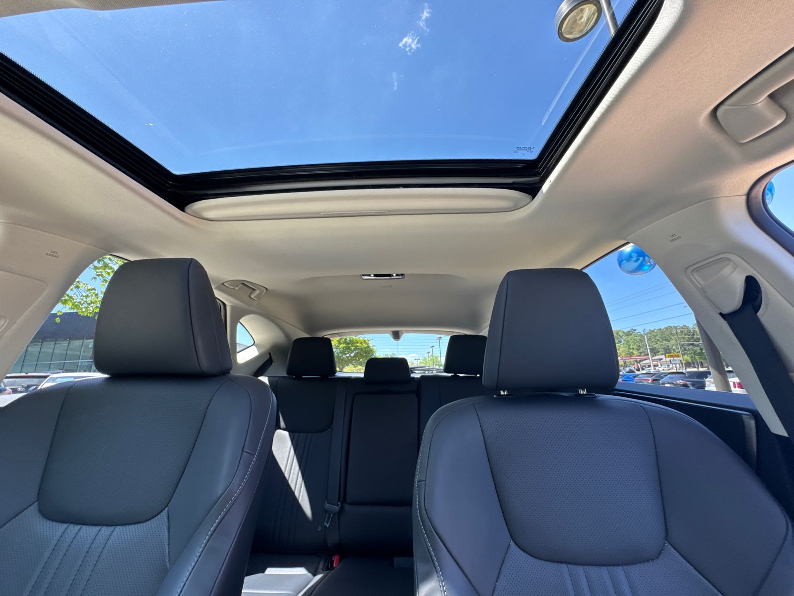 Used 2024 White Lexus 350 Premium image 32